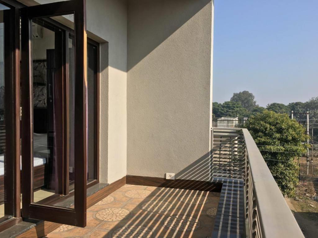 Homestays Ludhijána Szoba fotó